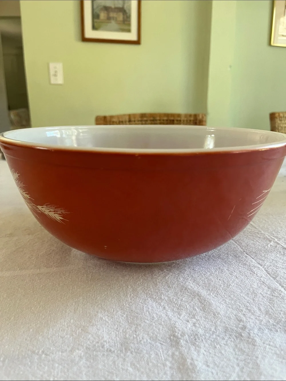 Pyrex 404 Wheat Bowl Red 4L